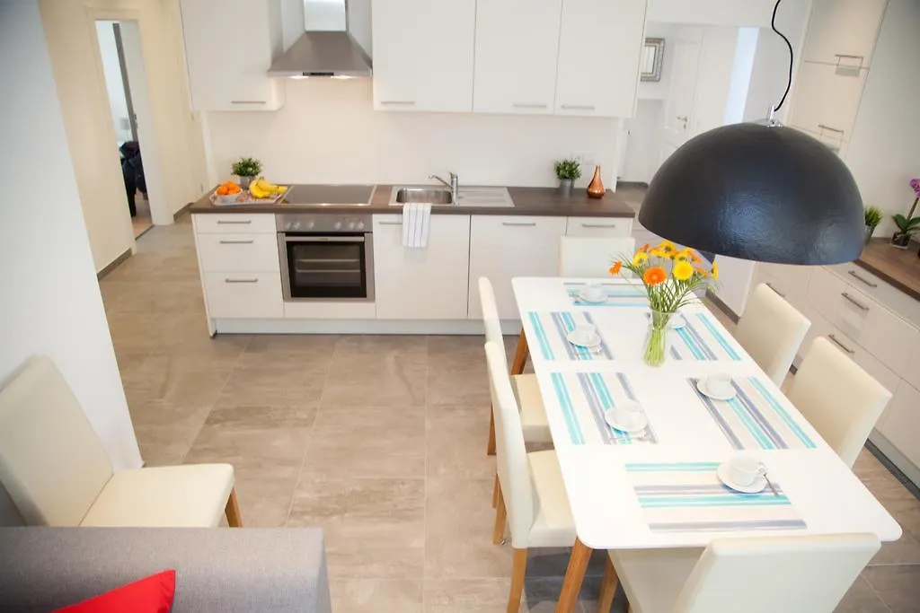 Apartment Haus Heidelberg 3*,